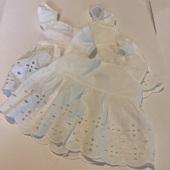 Mayoral Top Pair Of Two Girls Size 5 Girls Size Seven White Eyelet Cap Sleeve - Picture 1 of 14